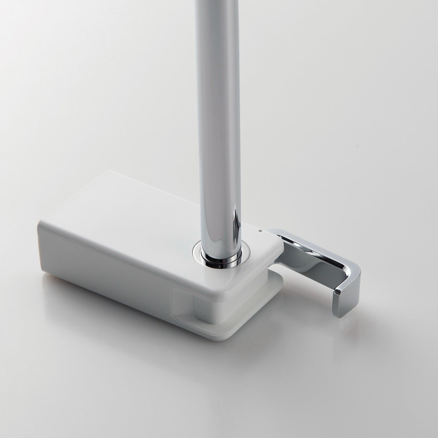 Bathroom Hardware Accessory Wall Mounted Tissue Holder includes Hook KBA1002