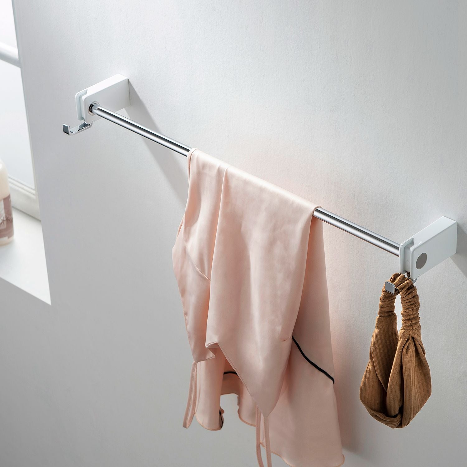 Bathroom Hardware Accessory Towel Wall Mounted Towel Bar with Hook KBA1003