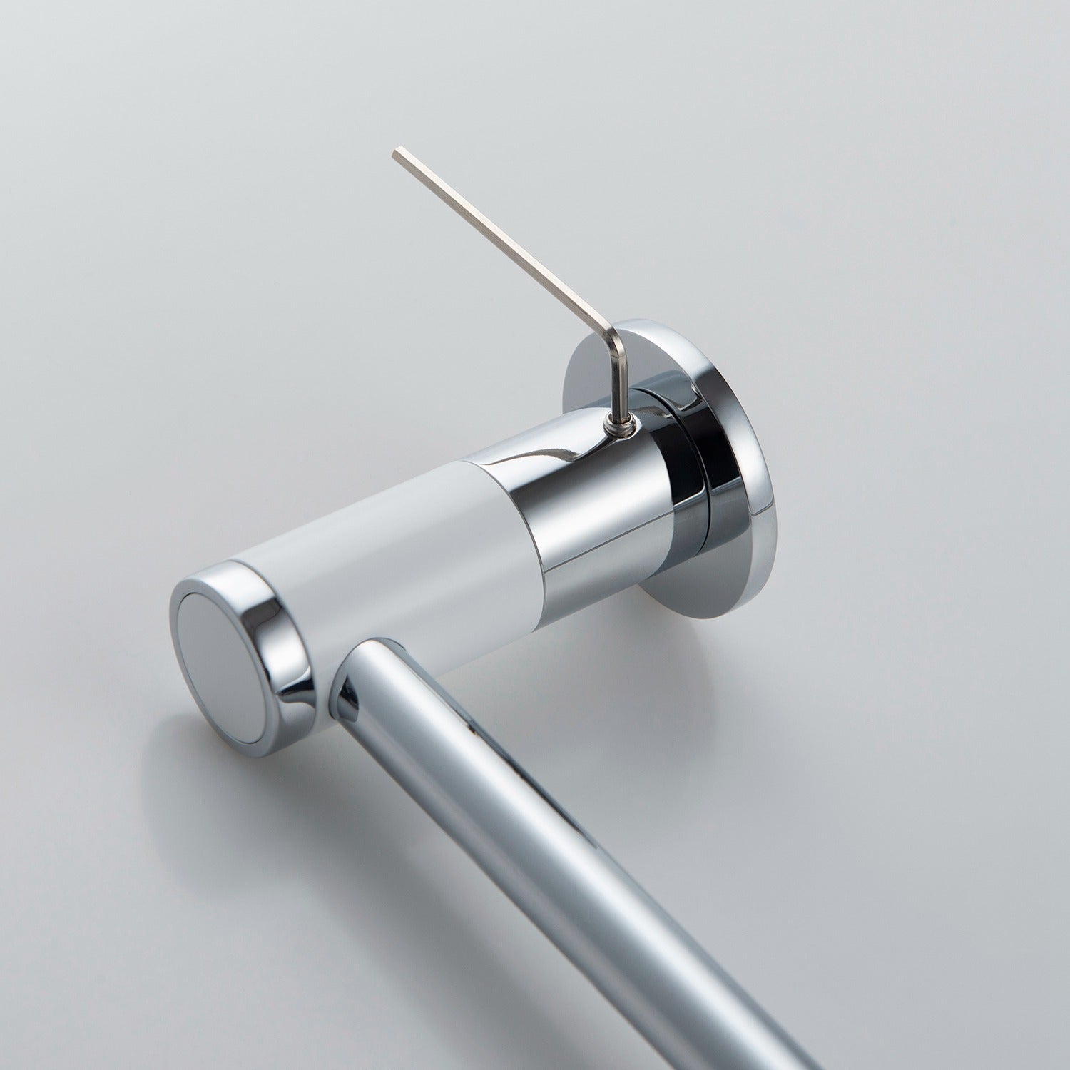 Bathroom Hardware Accessory Wall Mounted Towel Bar KBA1104
