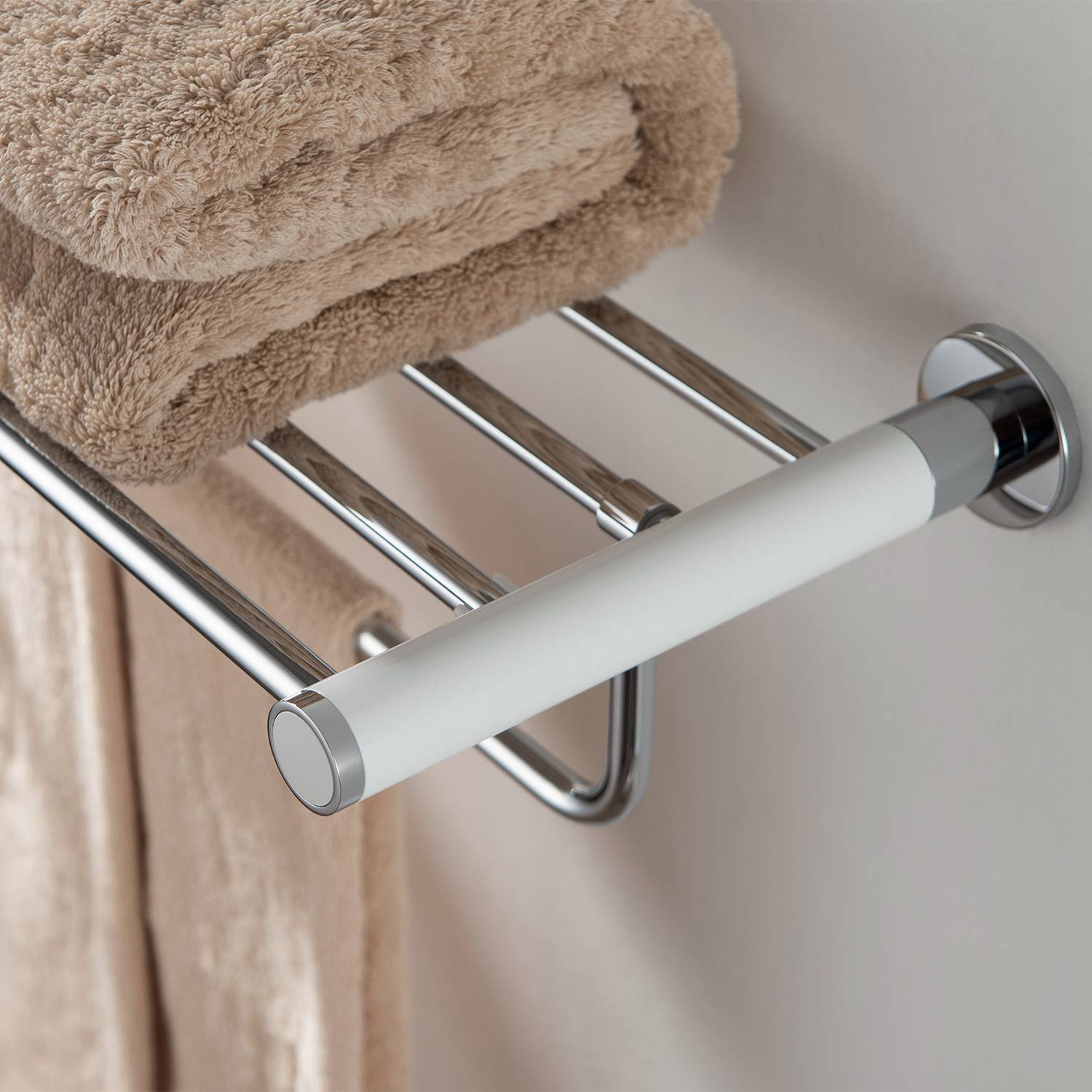 Bathroom Hardware Accessory Wall Mounted Towel Rack KBA1105