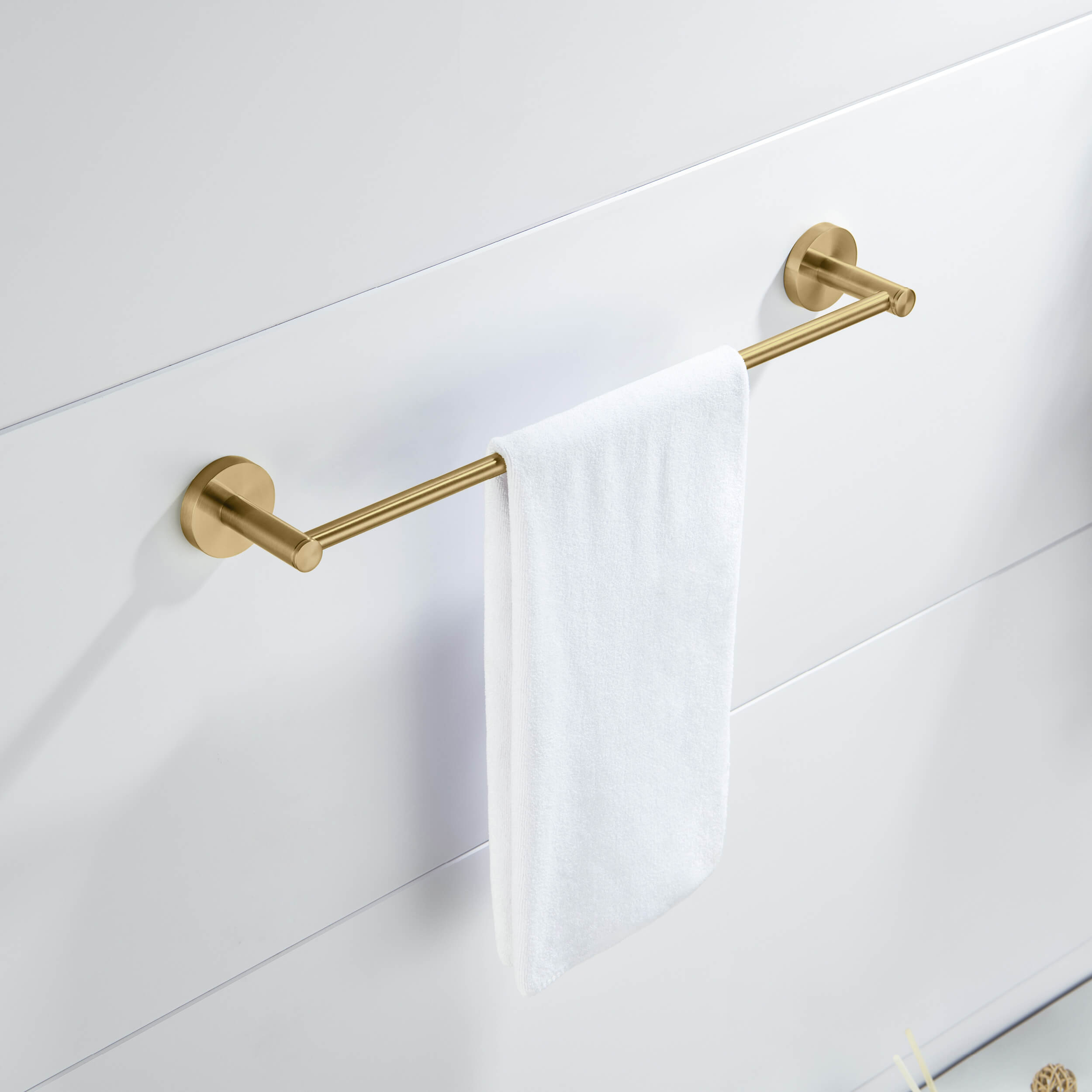 Circular Bathroom 18" Towel Bar KBA1407