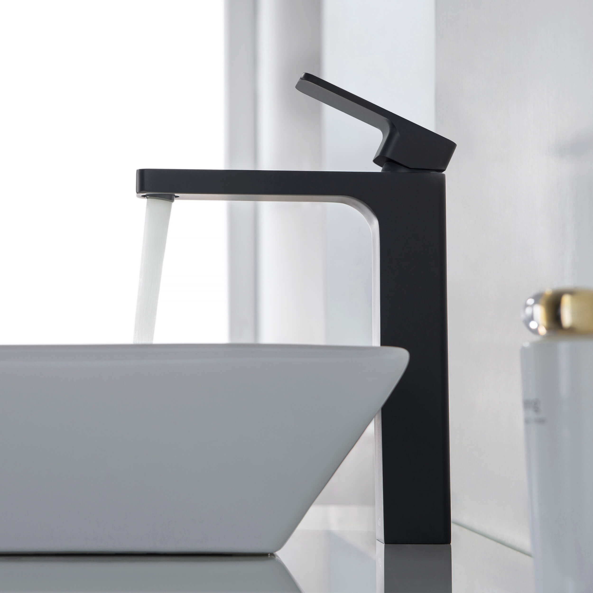 Blaze-T Single Handle Bathroom Vessel Sink Faucet with Pop Up Drain C-KBF1018-KPW101