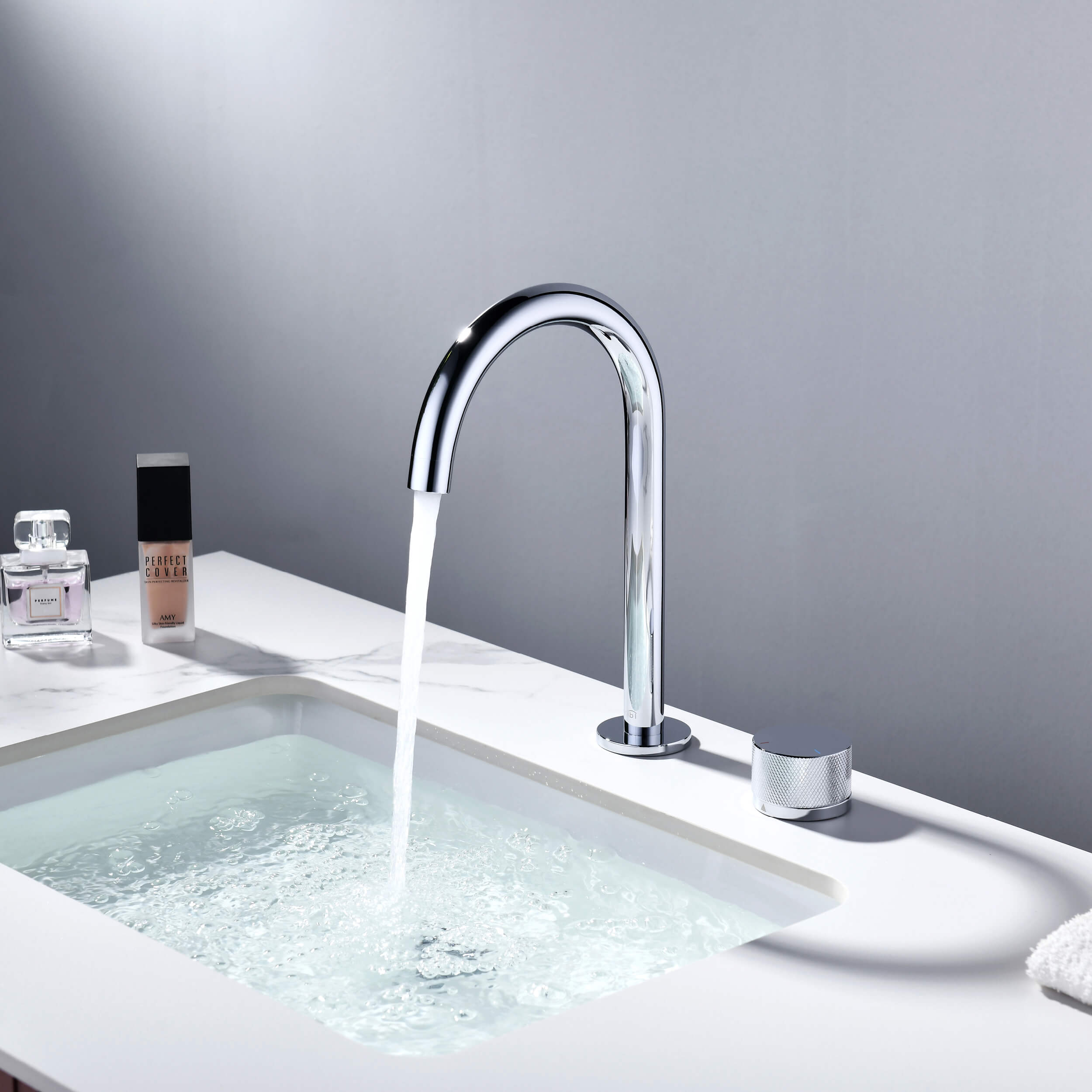 Circular X One Handle Two Holes Bathroom Vanity Sink Faucet with Drain Assembly - C-KBF1027