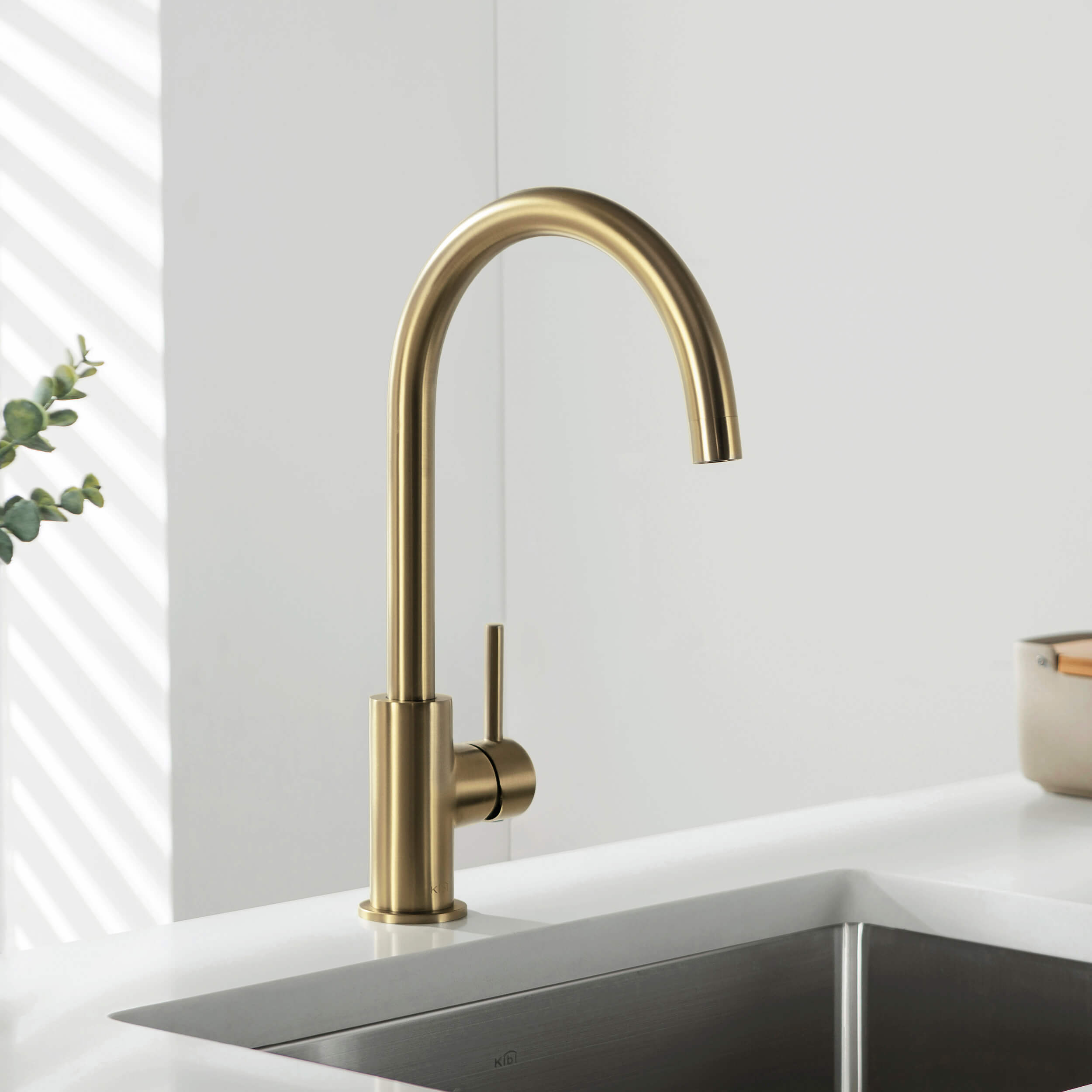 Lowa Single Handle High Arc Kitchen Bar Sink Faucet – KKF2001
