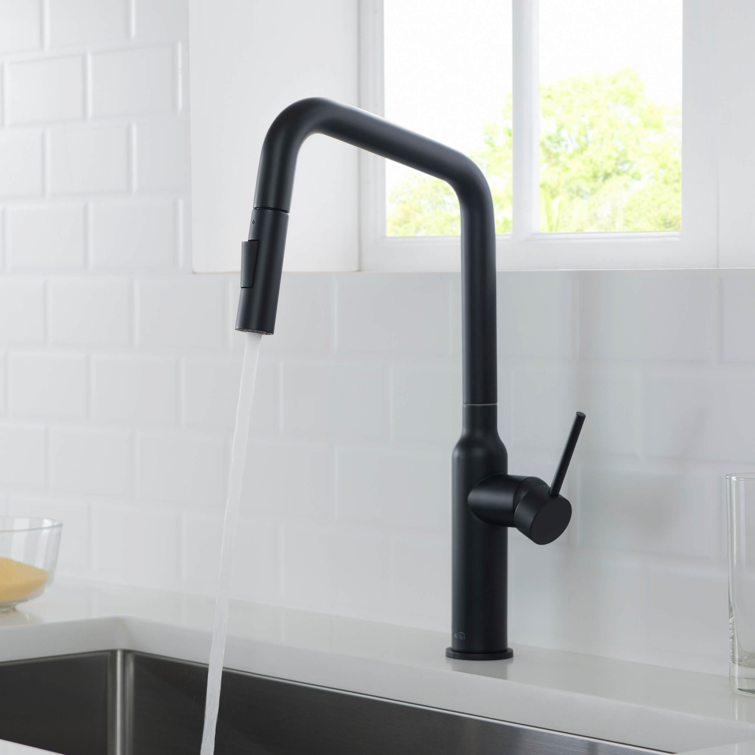 Macon Single Handle Pull Down Kitchen Sink Faucet - KKF2007