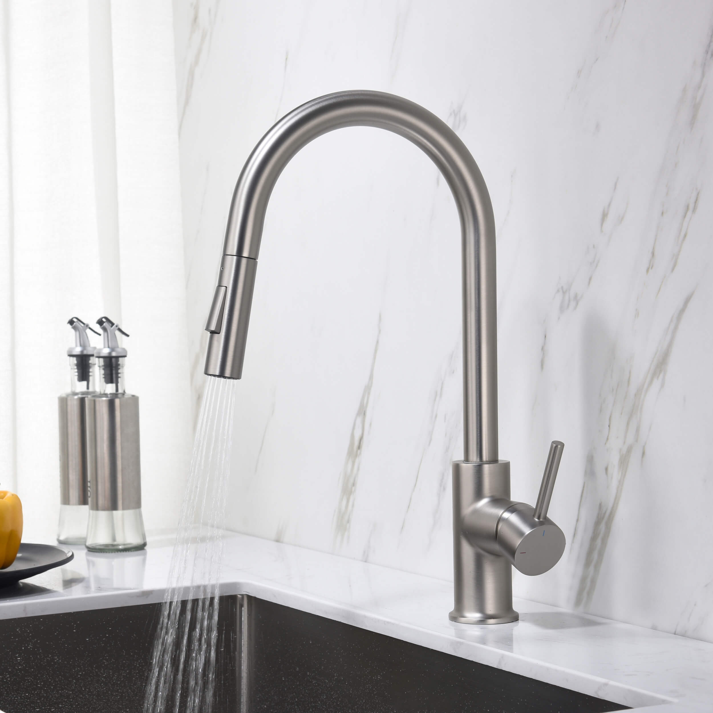 Circular Single Handle Pull Down Kitchen Faucet - KKF2013