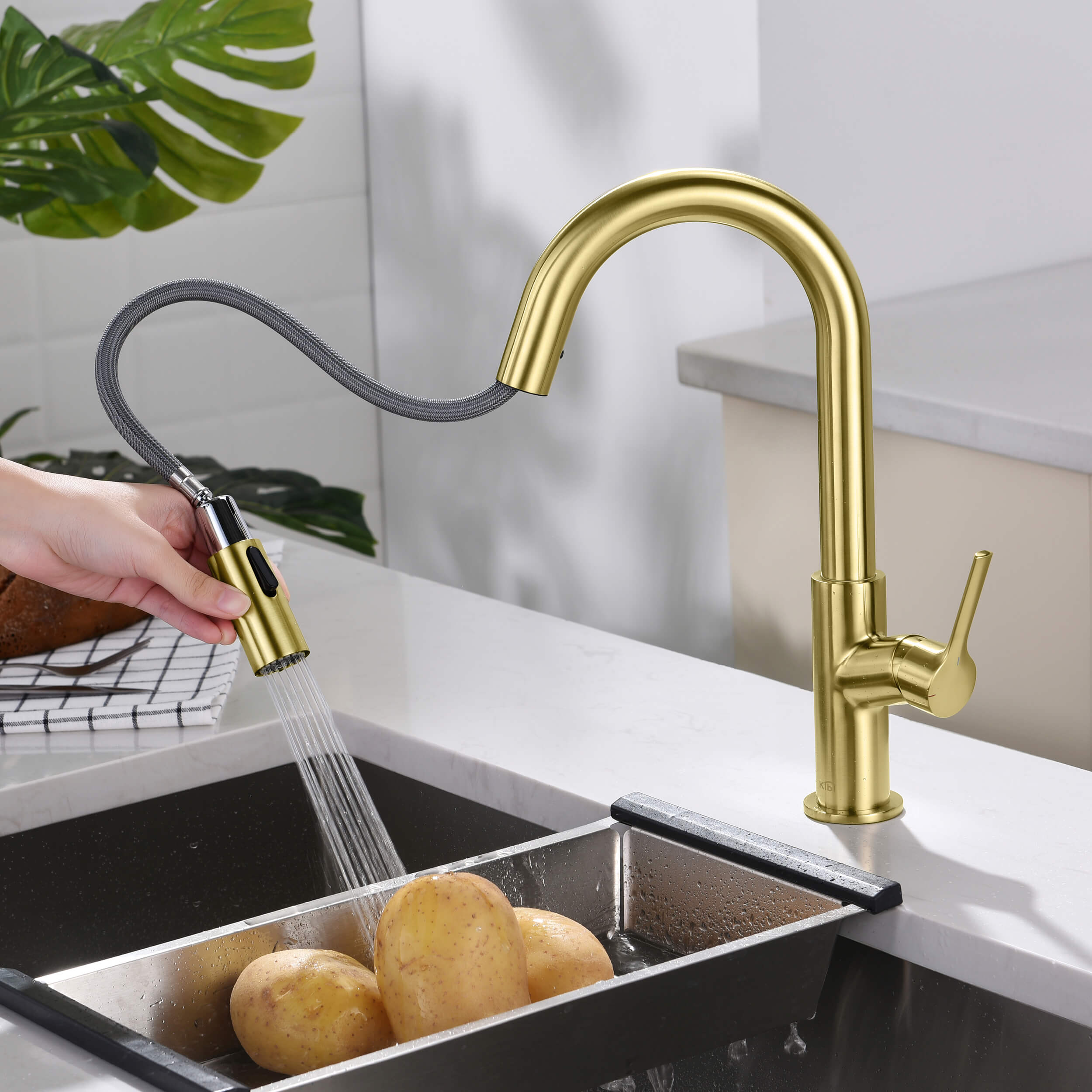Fusion Single Handle Pull Down Kitchen & Bar Sink Faucet - KKF2017