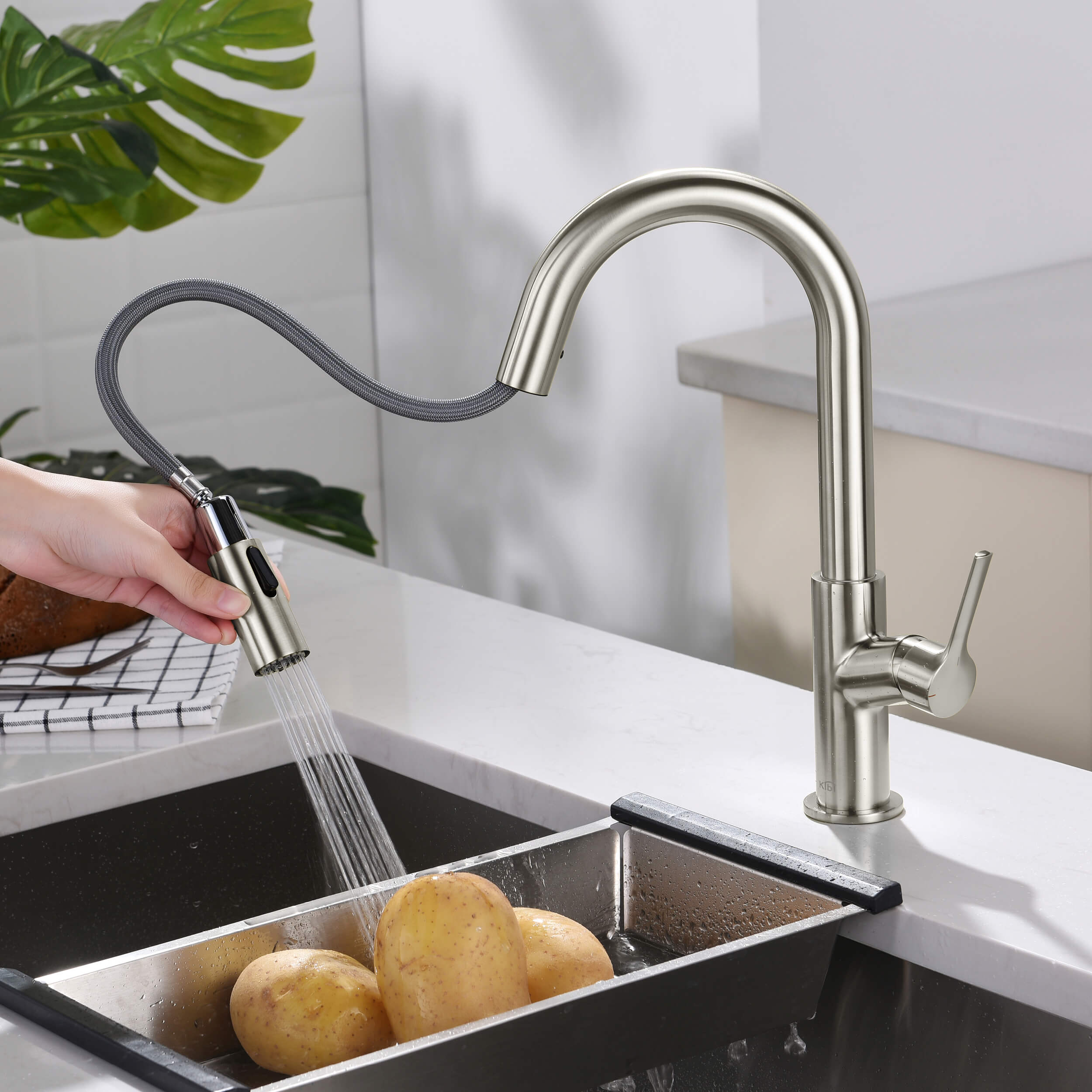 Fusion Single Handle Pull Down Kitchen & Bar Sink Faucet - KKF2017
