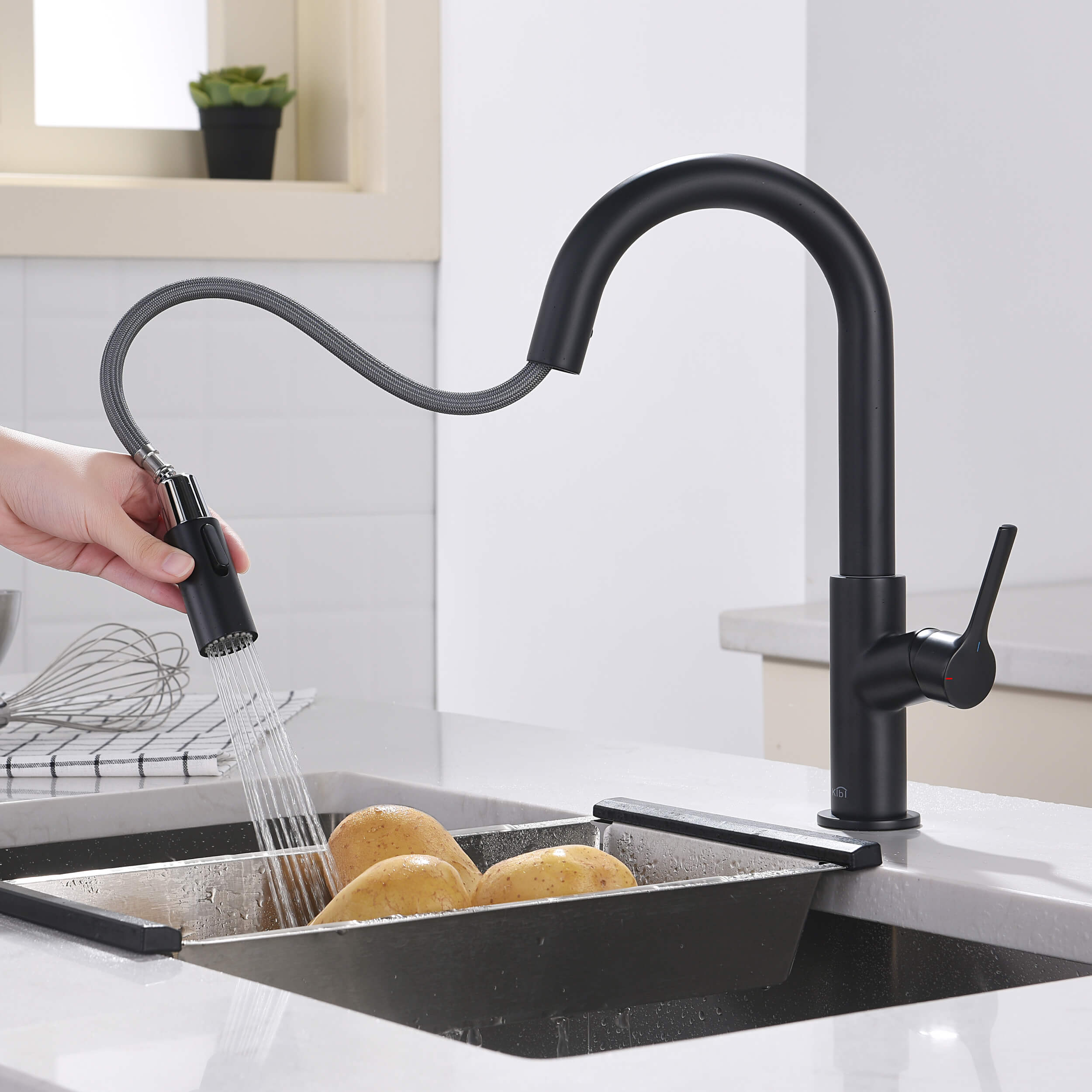 Fusion Single Handle Pull Down Kitchen & Bar Sink Faucet - KKF2017