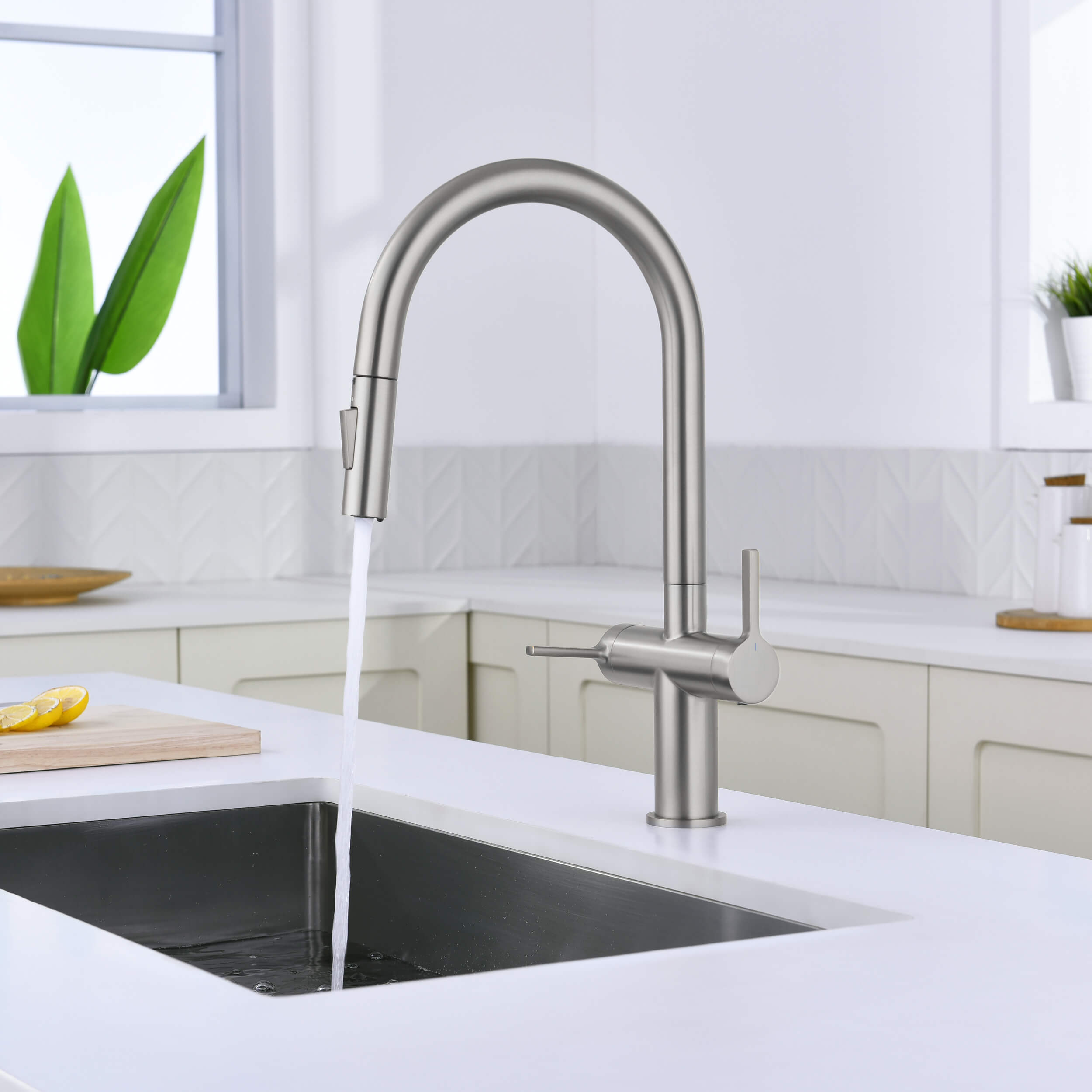 Novo Single Hole Two Handle Pull Down Kitchen Faucet - KKF2020