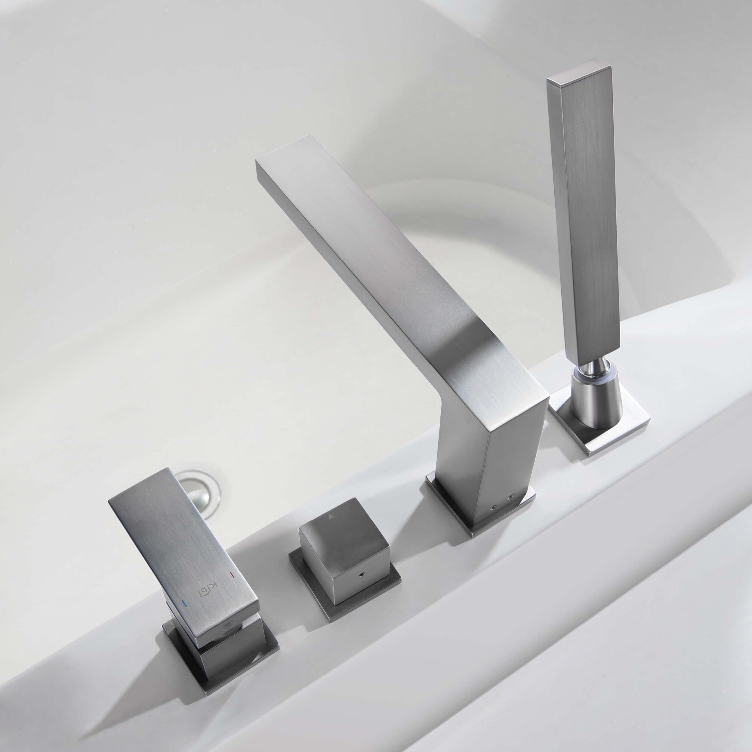 Cube Deck Mounted Bathtub Faucet with Hand Shower KTF3102