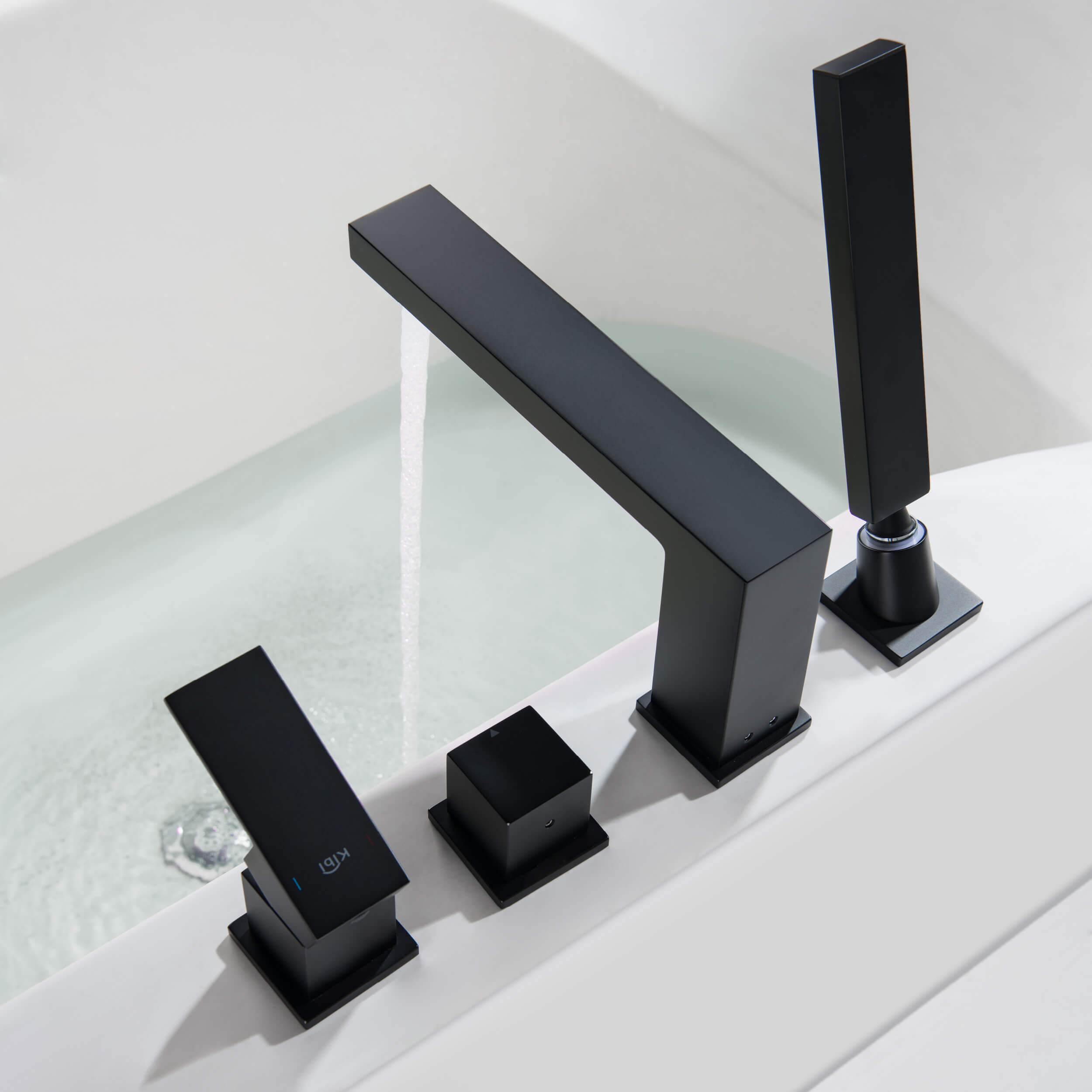 Cube Deck Mounted Bathtub Faucet with Hand Shower KTF3102