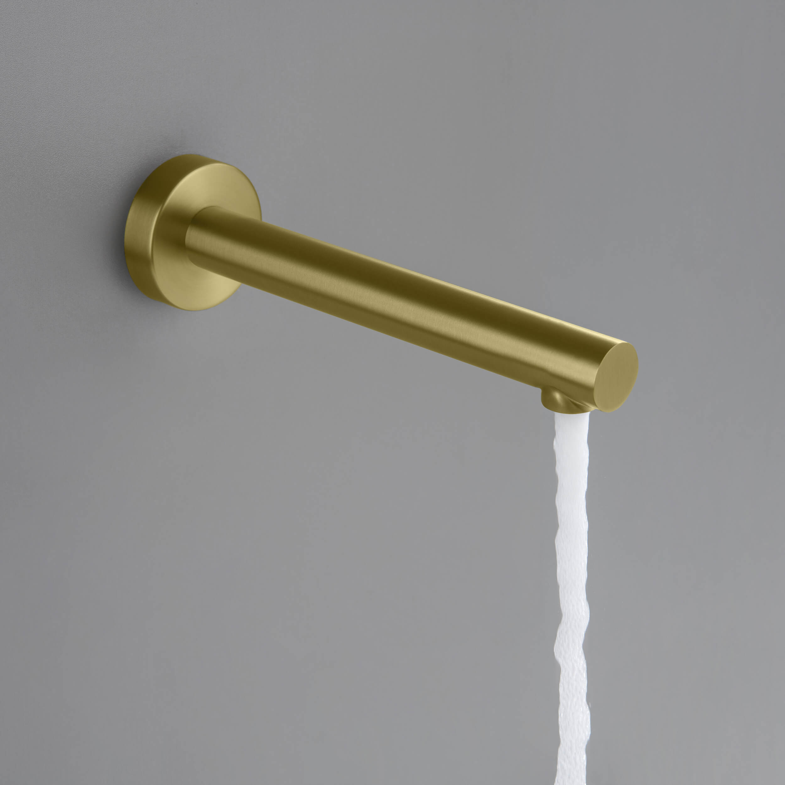 Circular Premium Tub Spout - TS100