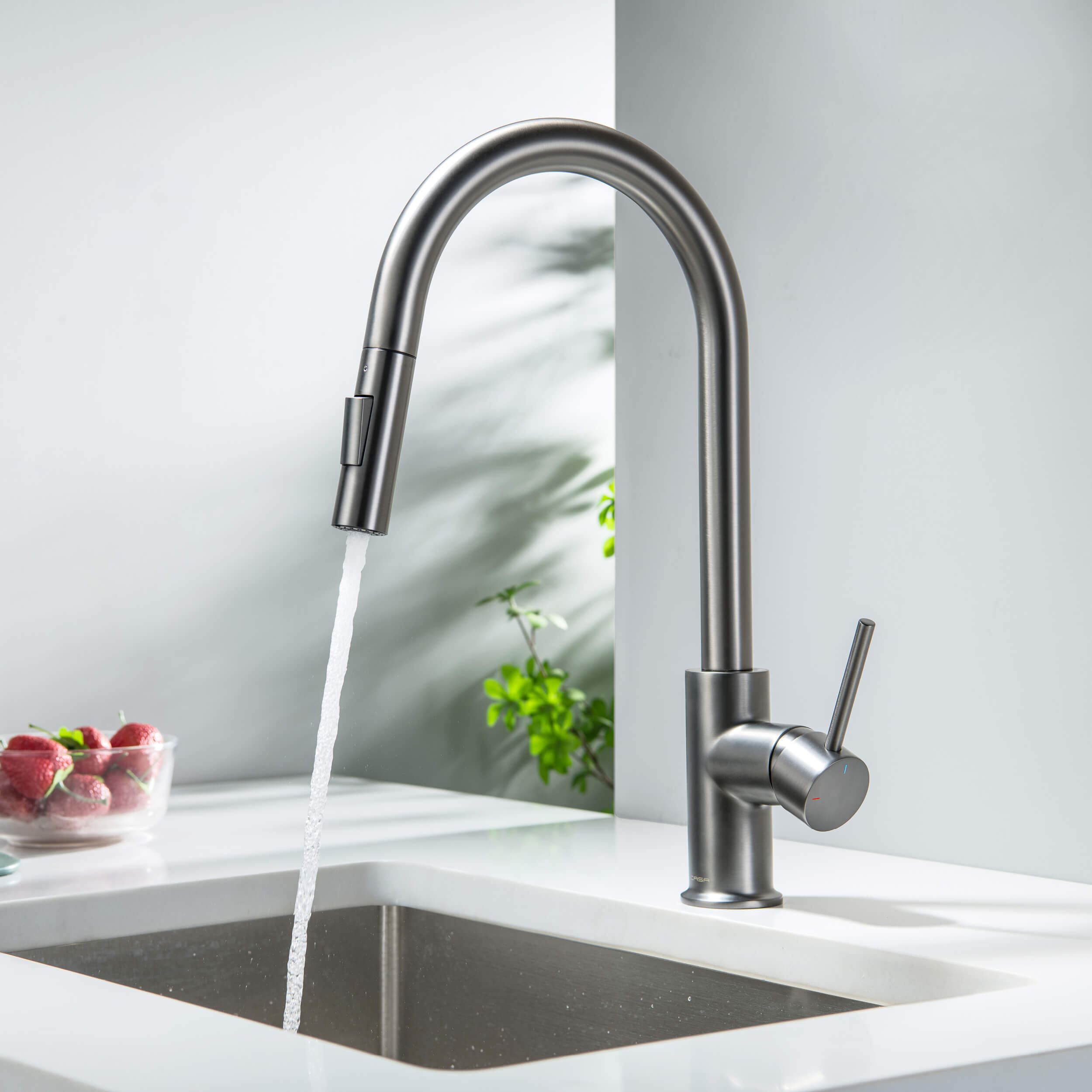 Circular Single Handle Pull Down Kitchen Faucet - KKF2013