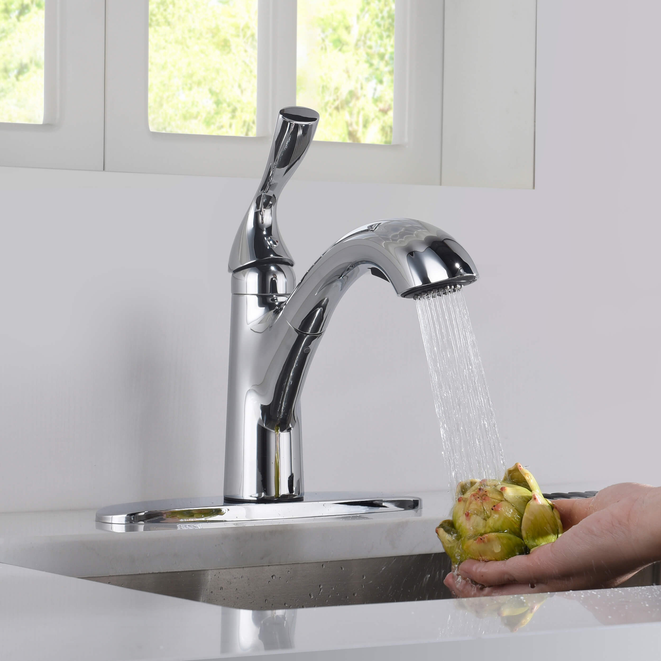 Single Handle Pull Out Kitchen Faucet - F103