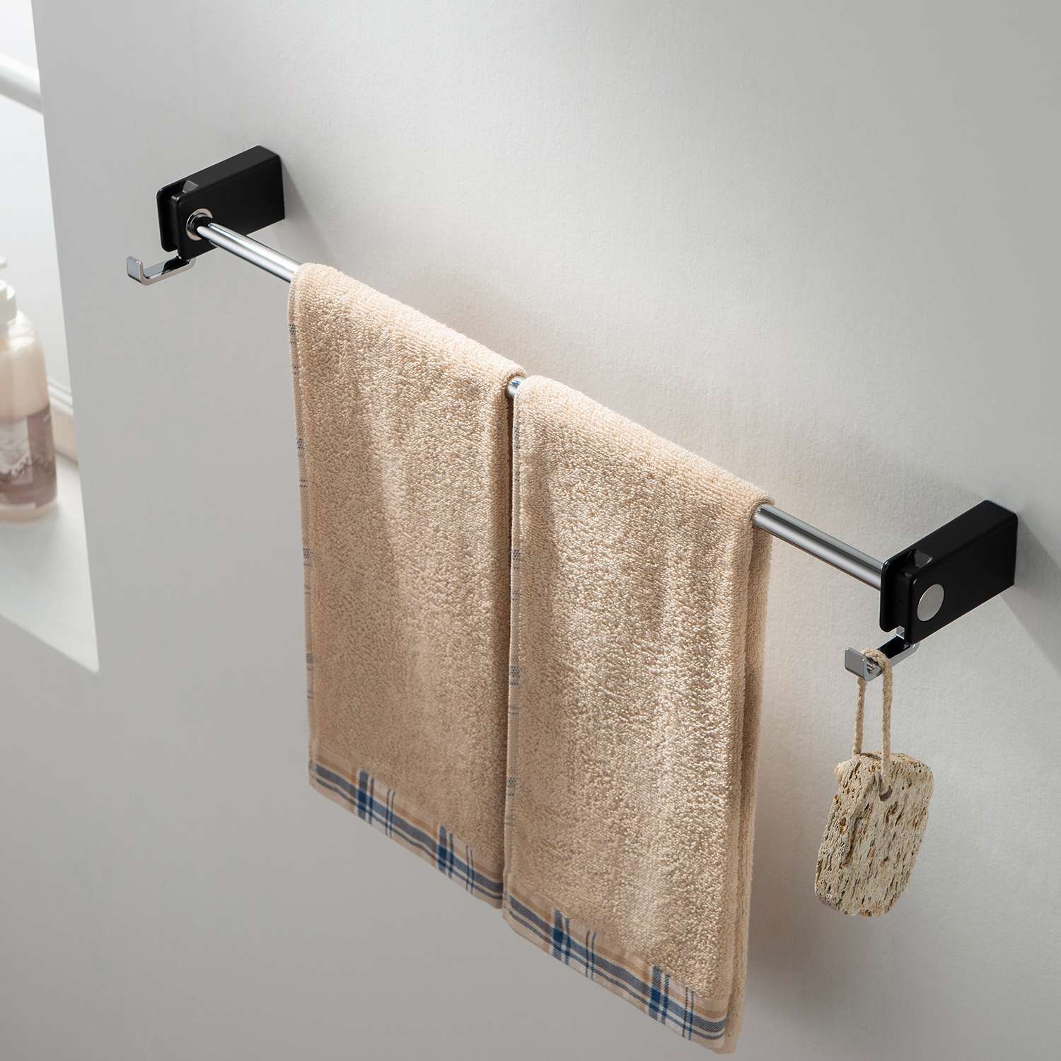 Bathroom Hardware Accessory Towel Wall Mounted Towel Bar with Hook KBA1003