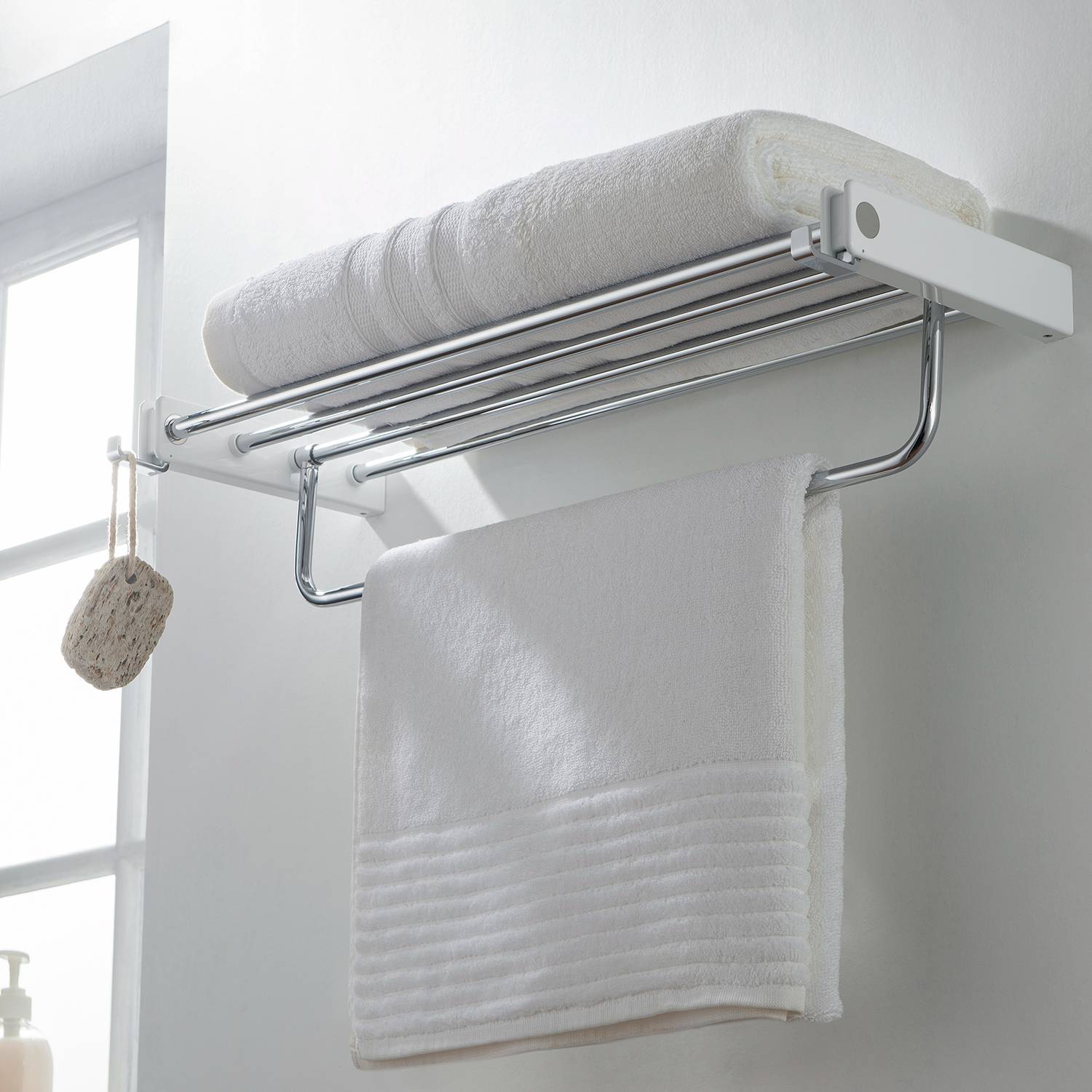 Bathroom Hardware Accessory Wall Mounted Towel Rack with Hook KBA1004