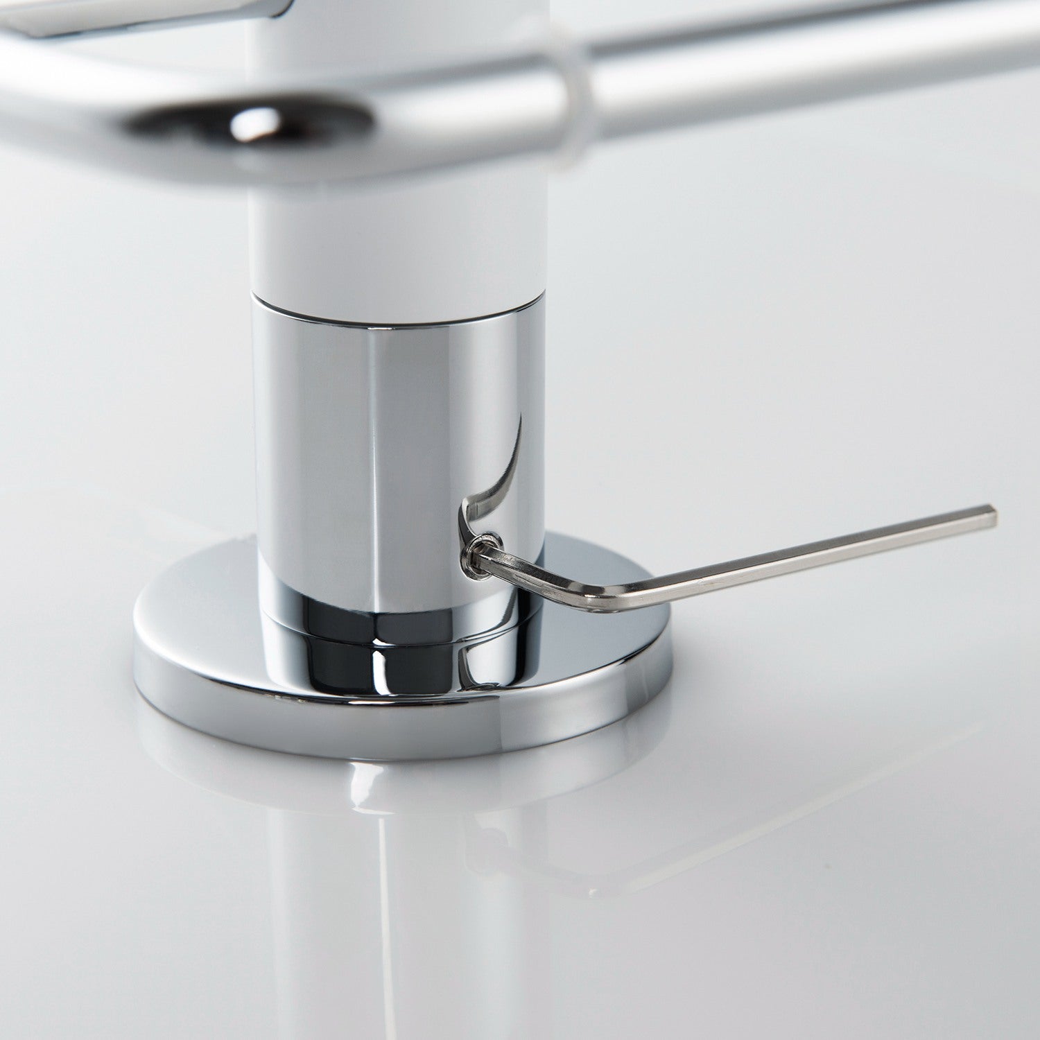 Bathroom Hardware Accessory Wall Mounted Tissue Holder with Hook KBA1102