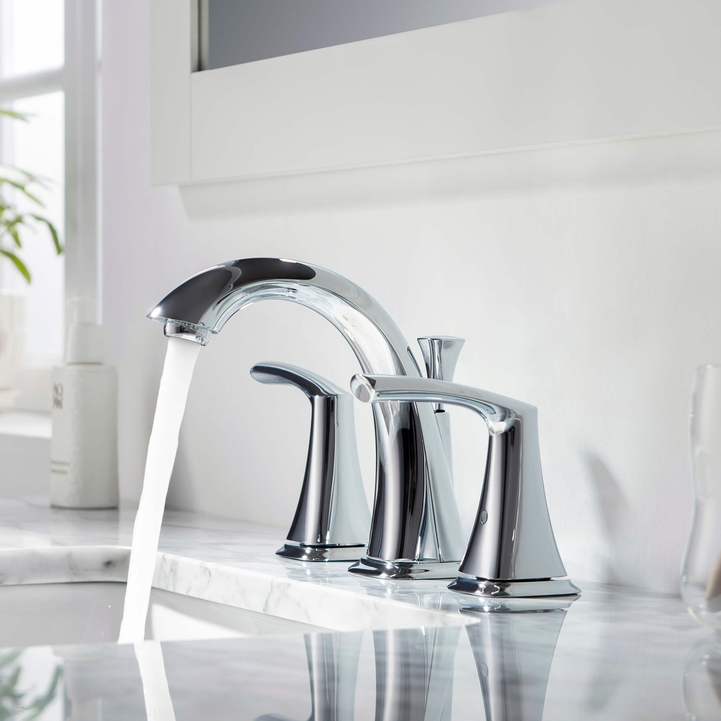 Stonehenge Bathroom Sink 8" Widespread Faucet with Drain Assembly KBF1015