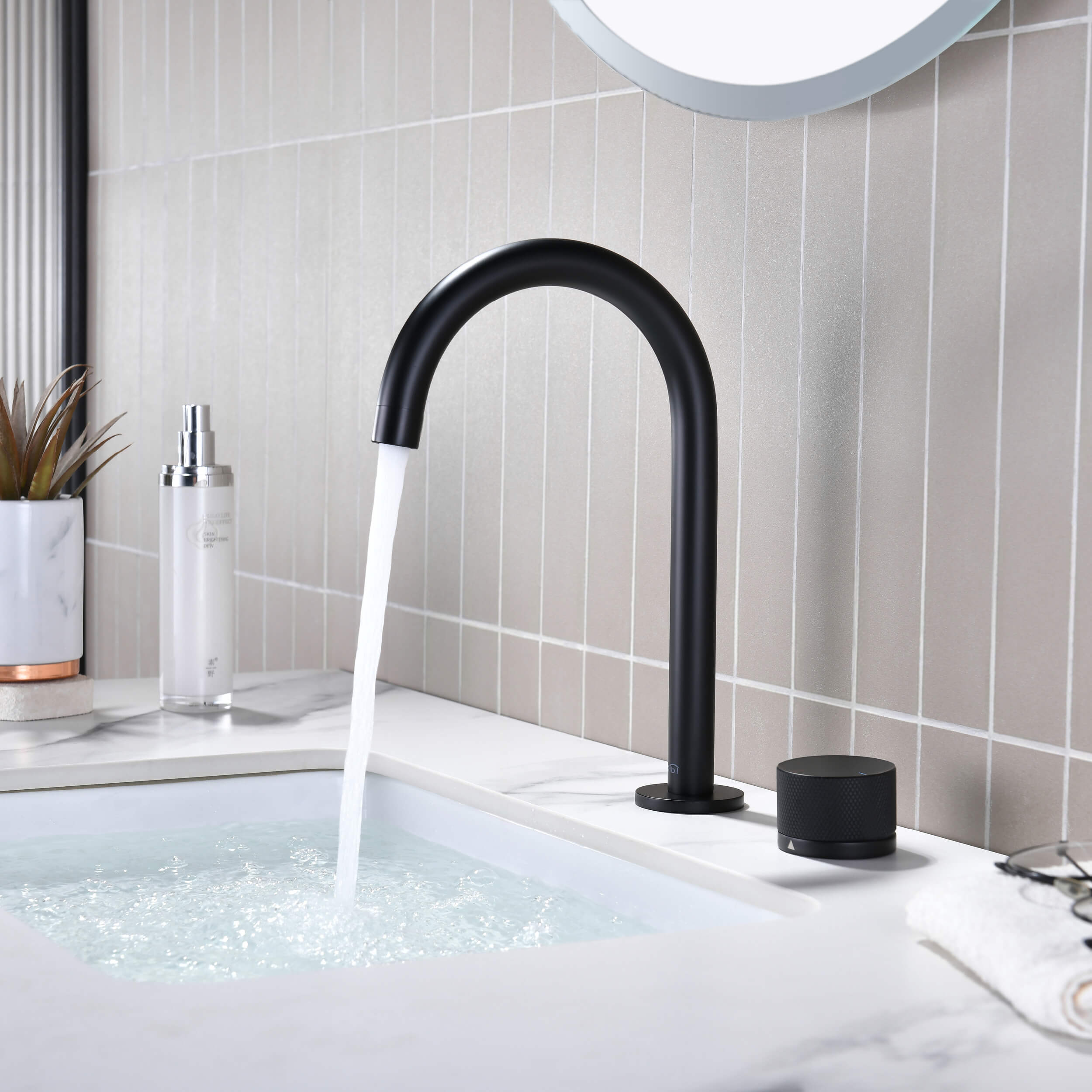 Circular X One Handle Two Holes Bathroom Vanity Sink Faucet with Drain Assembly - C-KBF1027