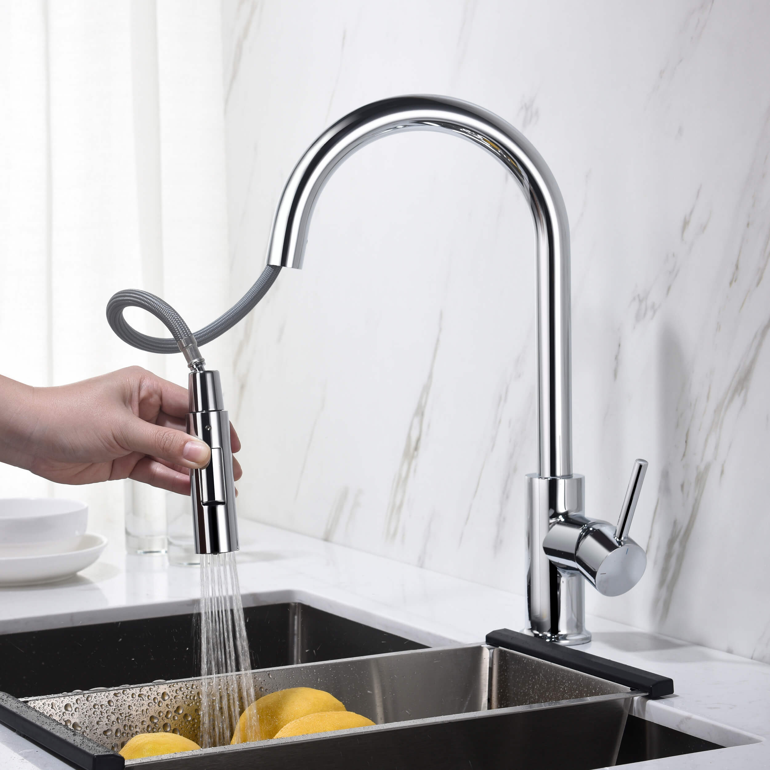 Circular Single Handle Pull Down Kitchen Faucet - KKF2013