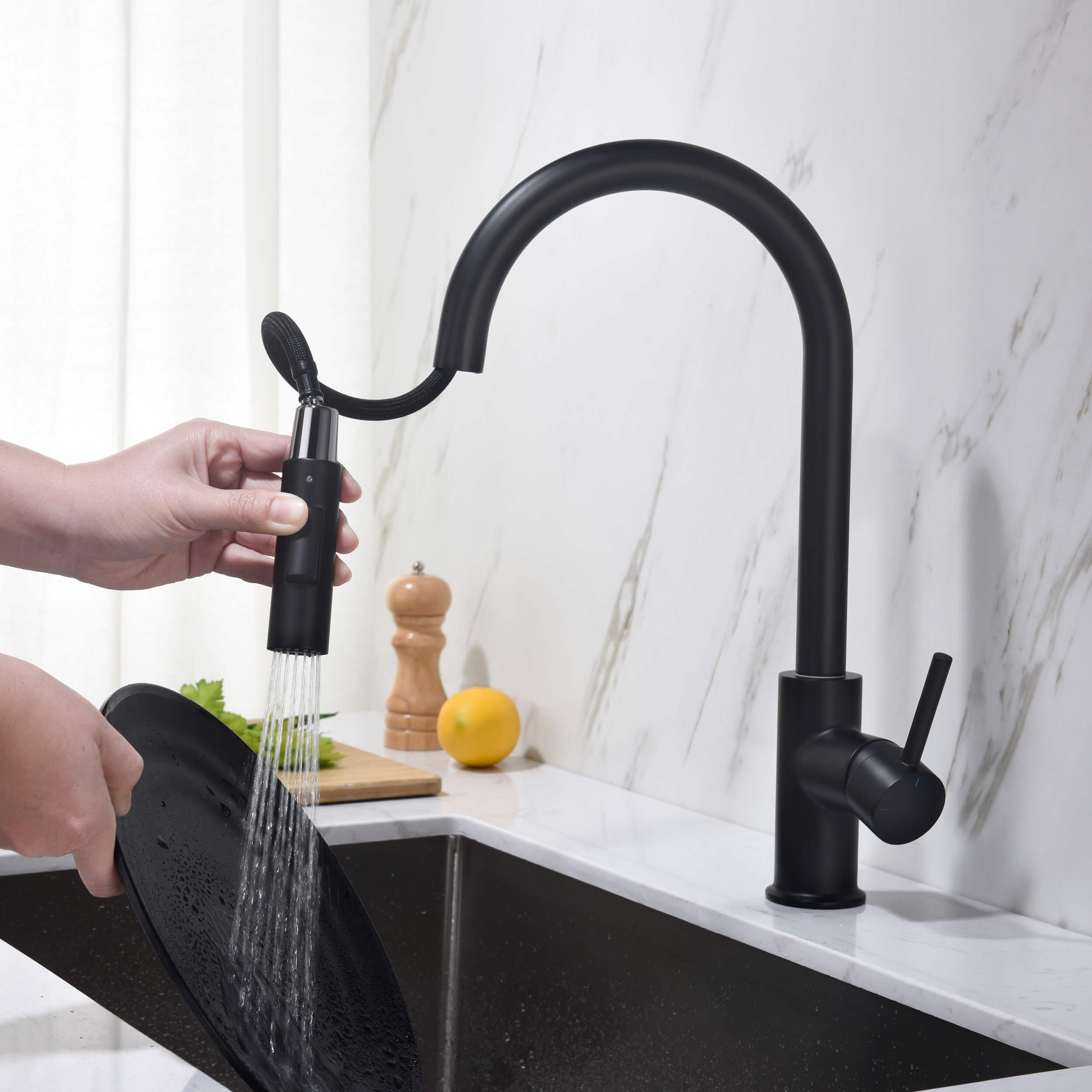 Circular Single Handle Pull Down Kitchen Faucet - KKF2013