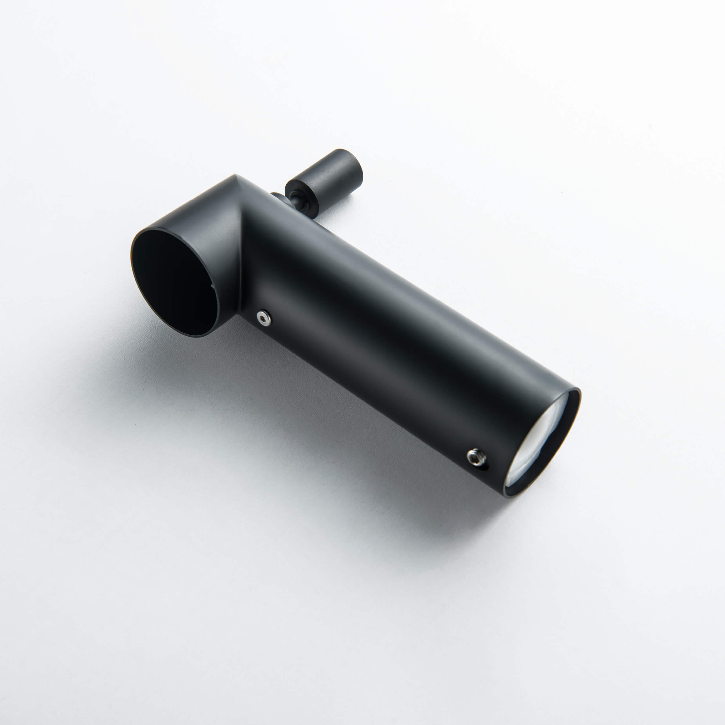 Circular Wall Mounted 1/2" Slip-On Tub Spout with Diverter - TS102